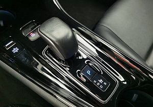 Toyota C-HR EV 2021